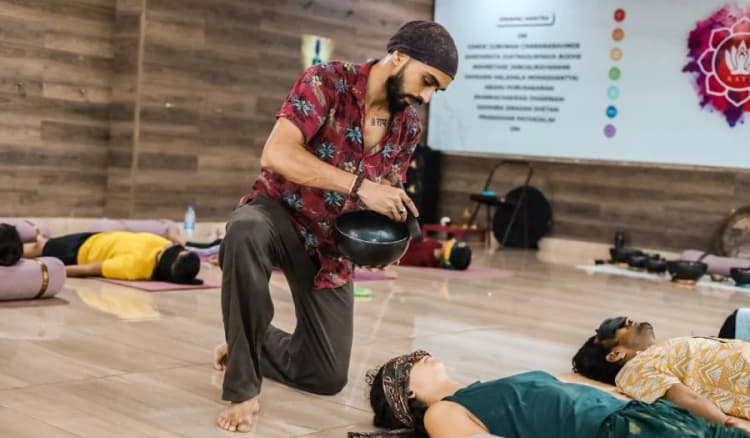 Difference Between Yoga Teaching and Yoga Therapy